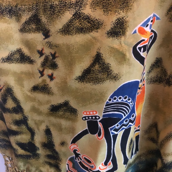 Women African design 2pc top and scarf - Picture 2 of 5